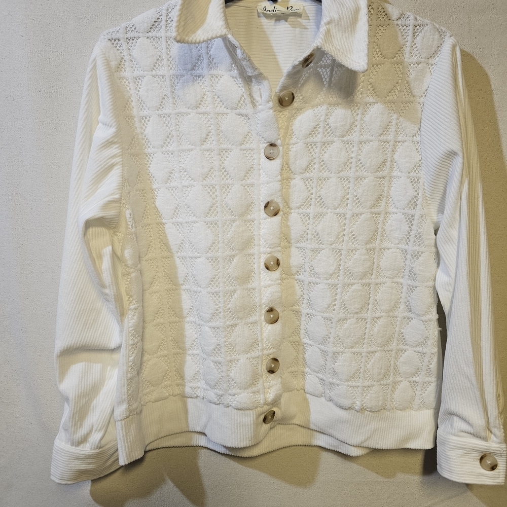 White‎ Quilted Cardigan